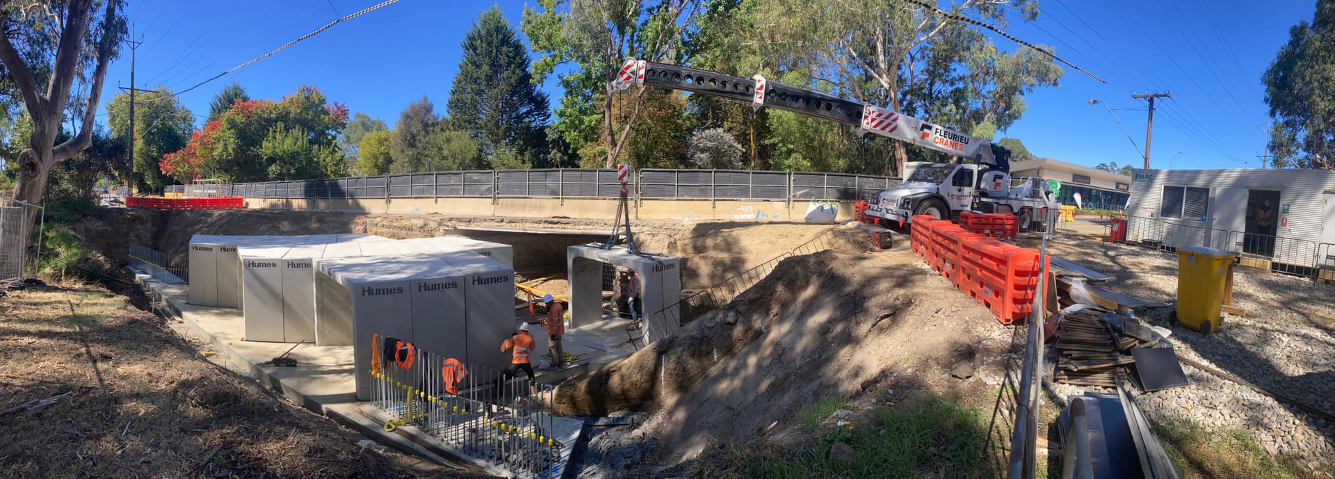 Bridge deck installation, Onkaparinga Valley Road